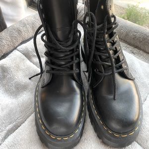 Jadon Platform Doc Martens
